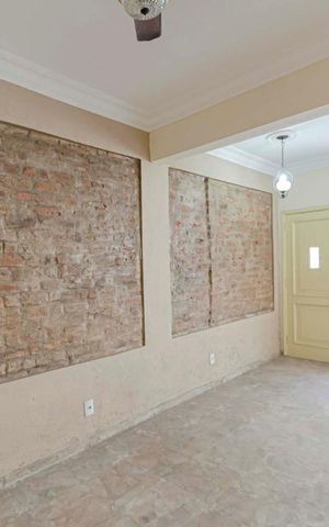 Casa para alugar com 210m², 5 quartos e 1 vagaSala