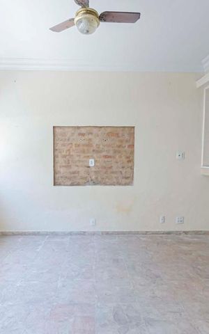 Casa para alugar com 210m², 5 quartos e 1 vagaSala