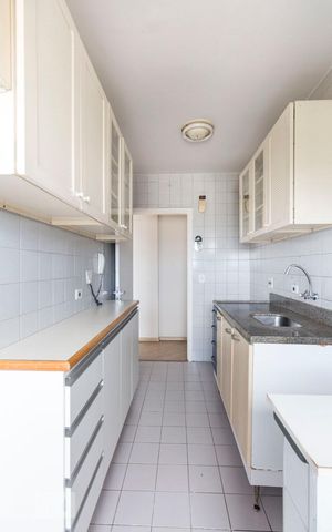 Apartamento à venda com 64m², 2 quartos e 1 vagaCozinha