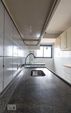 Apartamento à venda com 64m², 2 quartos e 1 vagaCozinha