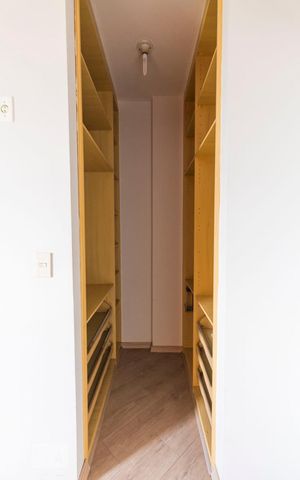 Apartamento à venda com 64m², 2 quartos e 1 vagaCloset do Quarto 2 - Suíte