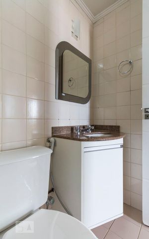 Apartamento à venda com 64m², 2 quartos e 1 vagaBanheiro Social