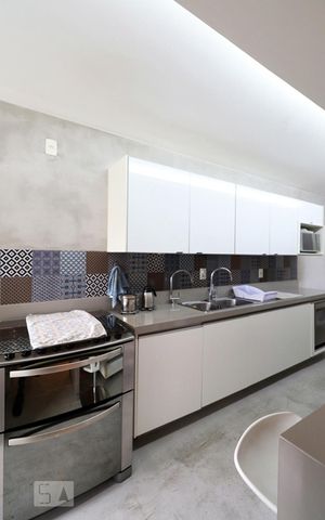 Apartamento para alugar com 163m², 3 quartos e 2 vagasCozinha