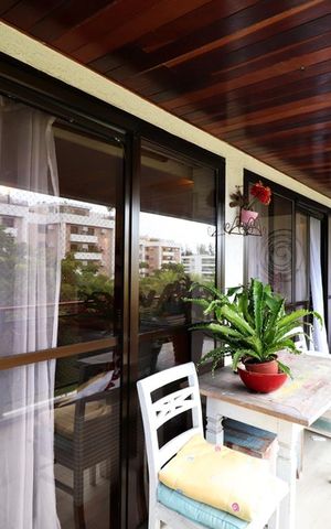 Apartamento para alugar com 163m², 3 quartos e 2 vagasVaranda
