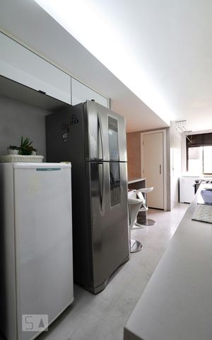 Apartamento para alugar com 163m², 3 quartos e 2 vagasCozinha