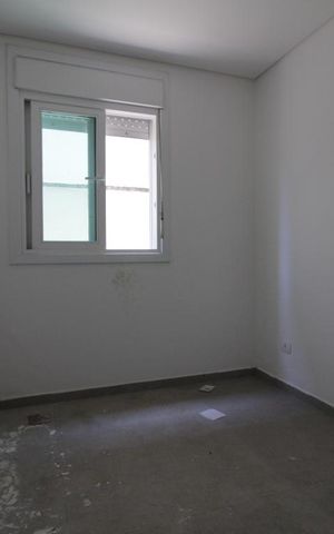 Casa de condomínio à venda com 820m², 4 quartos e 6 vagasQuarto de serviço