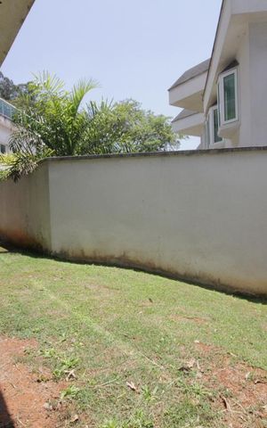 Casa de condomínio à venda com 820m², 4 quartos e 6 vagasÁrea externa