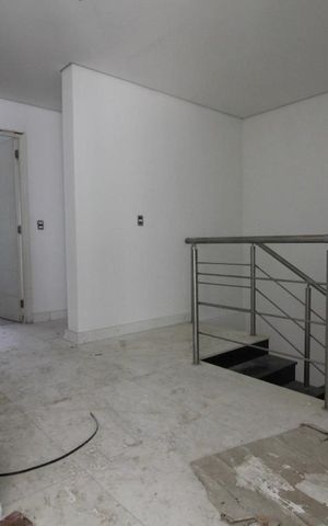 Casa de condomínio à venda com 820m², 4 quartos e 6 vagasCorredor