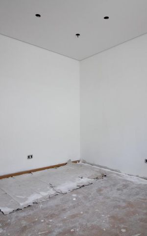 Casa de condomínio à venda com 820m², 4 quartos e 6 vagasCloset