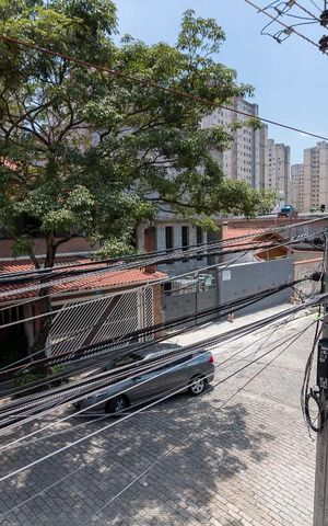 Casa à venda com 198m², 3 quartos e 2 vagasVista varanda quarto 1 suíte