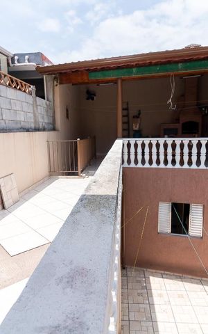 Casa à venda com 198m², 3 quartos e 2 vagasVista quarto 3