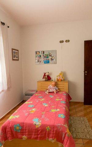 Casa à venda com 198m², 3 quartos e 2 vagasQuarto 2