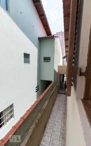 Casa à venda com 198m², 3 quartos e 2 vagasVista quarto 2