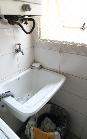 Apartamento à venda com 74m², 2 quartos e 2 vagasarea de serviço