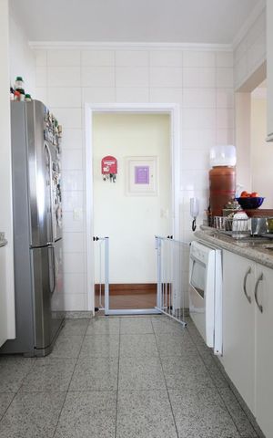 Apartamento à venda com 74m², 2 quartos e 2 vagascozinha