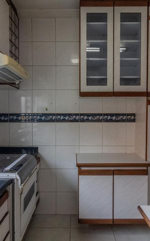 Casa para alugar com 300m², 4 quartos e 6 vagas Casa para alugar com 300m², 4 quartos e 6 vagasCozinha