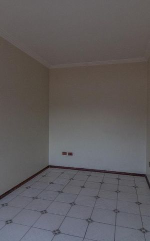 Casa para alugar com 300m², 4 quartos e 6 vagas Casa para alugar com 300m², 4 quartos e 6 vagasQuarto 3