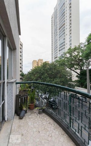 Apartamento à venda com 80m², 3 quartos e sem vagaVaranda