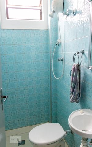 Casa para alugar com 180m², 3 quartos e 2 vagas Casa para alugar com 180m², 3 quartos e 2 vagasLavabo