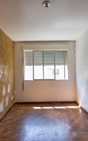 Apartamento à venda com 80m², 3 quartos e sem vaga Apartamento à venda com 80m², 3 quartos e sem vagaSala
