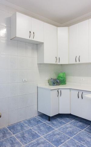 Casa à venda com 79m², 2 quartos e 2 vagasCozinha
