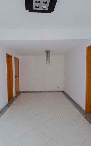 Apartamento à venda com 100m², 3 quartos e 2 vagasSala