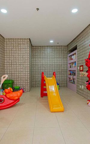Apartamento à venda com 100m², 3 quartos e 2 vagasÁrea Comum - Playground