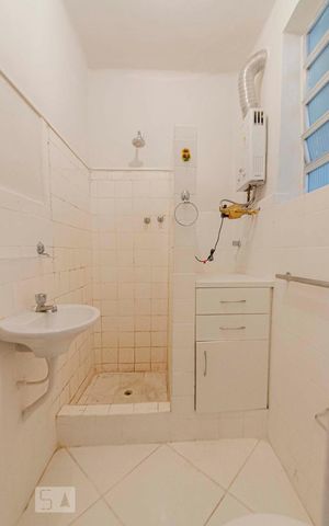 Studio à venda com 35m², 1 quarto e sem vagaBanheiro