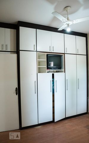 Casa à venda com 200m², 3 quartos e 4 vagasSuite 2