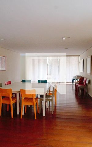 Apartamento à venda com 45m², 1 quarto e 1 vaga Apartamento à venda com 45m², 1 quarto e 1 vagaÁrea comum - Salão de festas