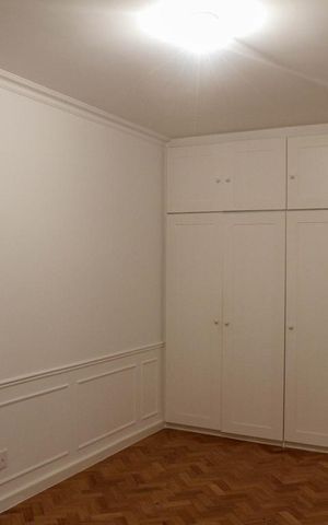 Casa à venda com 400m², 4 quartos e 2 vagas Casa à venda com 400m², 4 quartos e 2 vagasQuarto 2