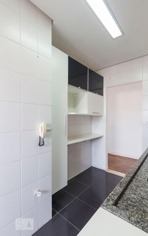 Apartamento à venda com 58m², 2 quartos e 2 vagasCozinha
