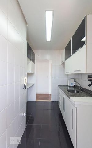 Apartamento à venda com 58m², 2 quartos e 2 vagasCozinha