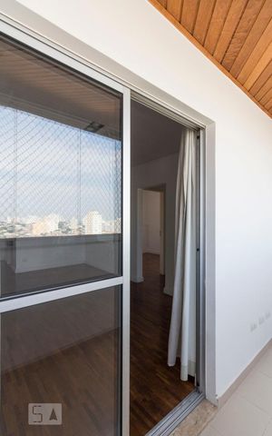 Apartamento à venda com 58m², 2 quartos e 2 vagasVaranda
