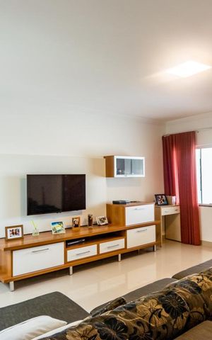 Casa para alugar com 197m², 3 quartos e 3 vagas Casa para alugar com 197m², 3 quartos e 3 vagasSala