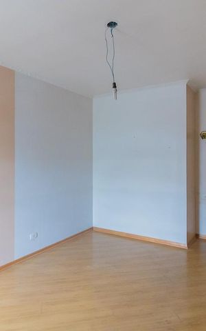 Casa à venda com 198m², 3 quartos e 4 vagas Casa à venda com 198m², 3 quartos e 4 vagasSuíte