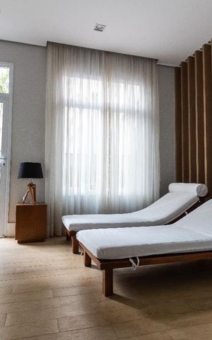 Studio à venda com 34m², 1 quarto e 1 vaga Studio à venda com 34m², 1 quarto e 1 vagaSpa - Condomínio