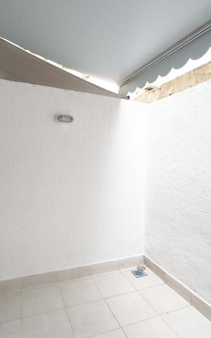 Casa de condomínio para alugar com 80m², 2 quartos e 1 vagaÁrea de Serviço