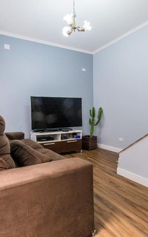 Casa para alugar com 260m², 4 quartos e 2 vagasSala