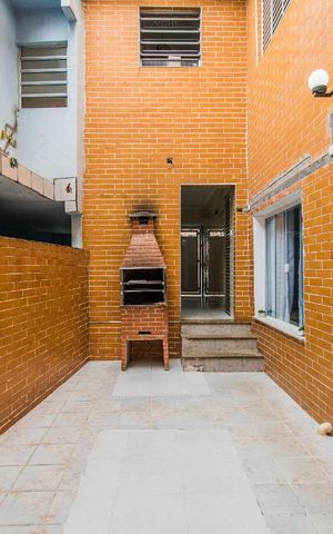 Casa para alugar com 260m², 4 quartos e 2 vagasChurrasqueira