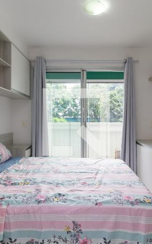 Apartamento à venda com 20m², 1 quarto e sem vagaQuarto e Sala