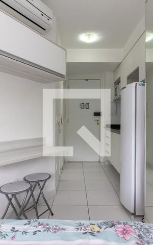 Apartamento à venda com 20m², 1 quarto e sem vagaQuarto e Sala