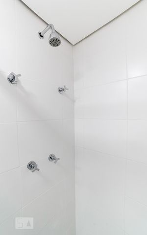 Apartamento à venda com 63m², 2 quartos e 1 vaga Apartamento à venda com 63m², 2 quartos e 1 vagaBanheiro da Suíte