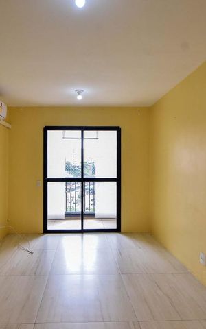 Apartamento à venda com 67m², 3 quartos e 1 vaga Apartamento à venda com 67m², 3 quartos e 1 vagaSala