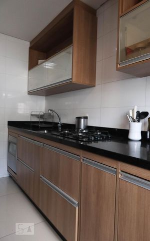 Casa de condomínio para alugar com 133m², 3 quartos e 2 vagas