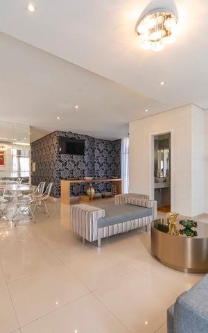 Apartamento à venda com 128m², 3 quartos e 2 vagas Apartamento à venda com 128m², 3 quartos e 2 vagasSalão de Festas