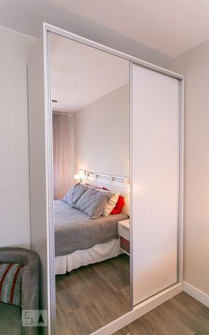 Casa de condomínio à venda com 130m², 3 quartos e 4 vagasDetalhe