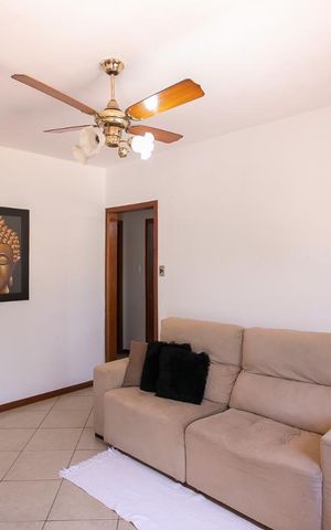 Casa de condomínio à venda com 130m², 3 quartos e 4 vagasSala