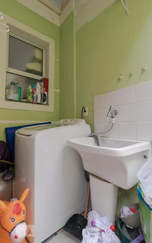 Casa de condomínio à venda com 90m², 3 quartos e 2 vagasÁrea de Serviço