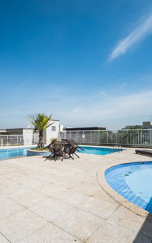 Apartamento à venda com 80m², 2 quartos e 1 vaga Apartamento à venda com 80m², 2 quartos e 1 vagaPiscina